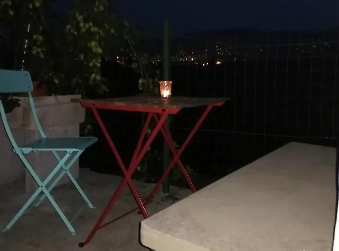 In Campagna Casa de Campo La Spezia